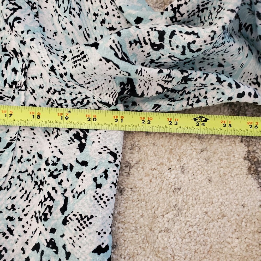 Chico's No-Iron Linen Dancing Texture Tunic, Chico's Size 2 (US 12/L). EUC. - Picture 6 of 8